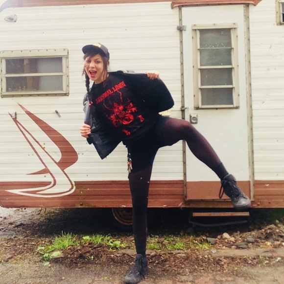 Meet your Posher, Hazel! - Picture 1 of 1